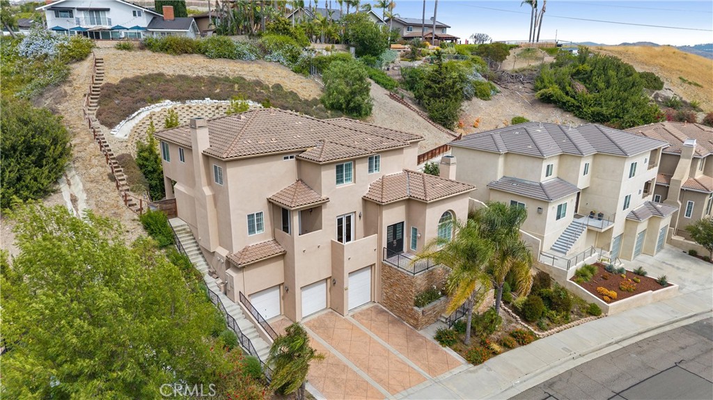 2421 N Feather Hill Drive