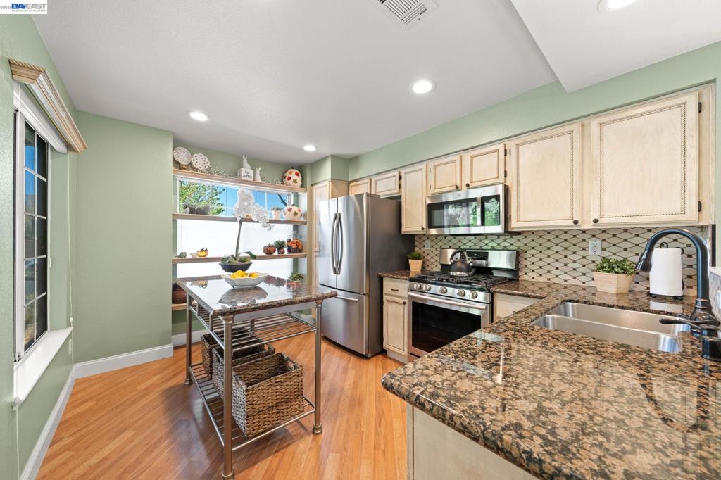 505 Powell Ct