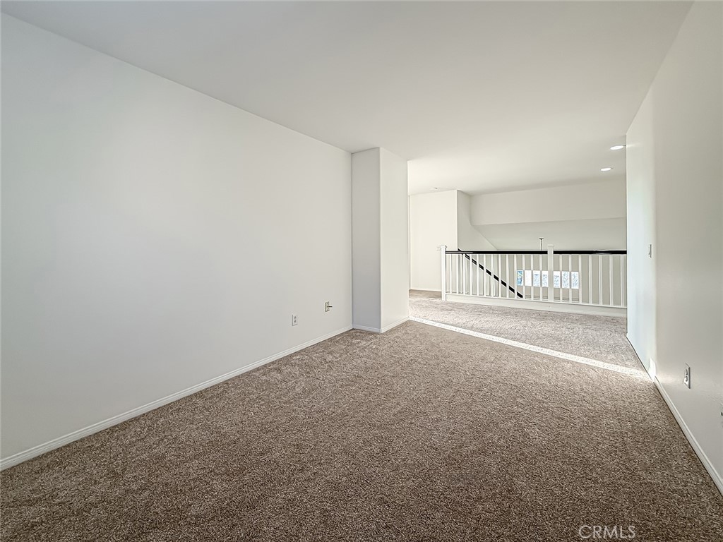 White Cloud (443) - Residential