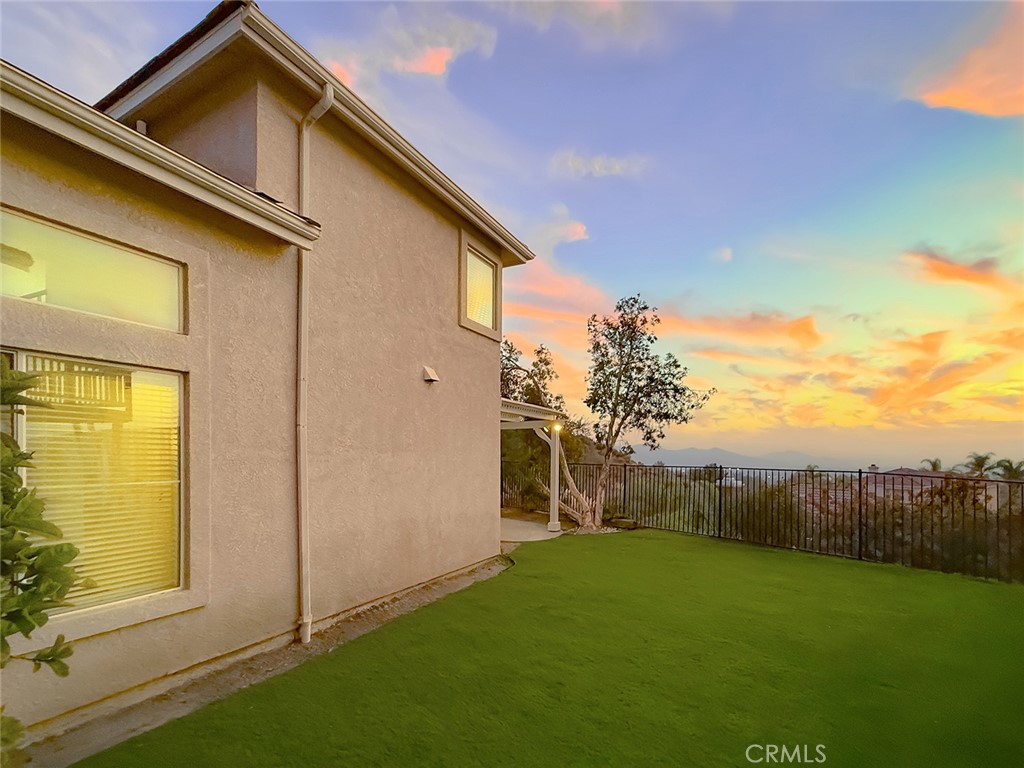 White Cloud (443) - Residential