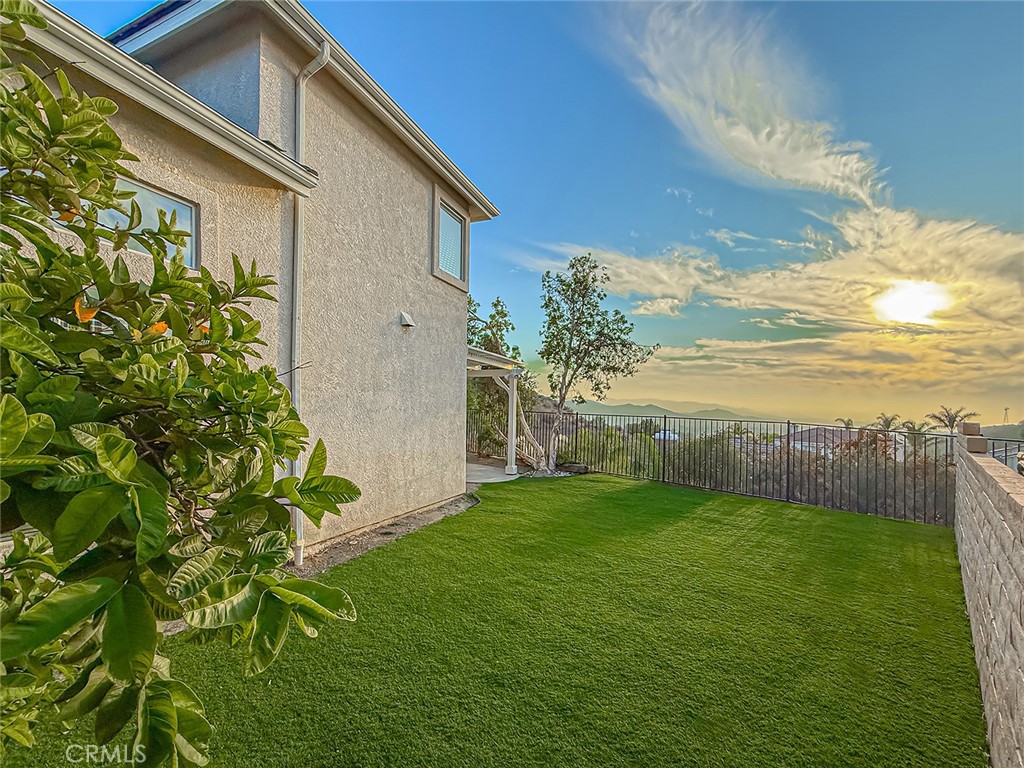 White Cloud (443) - Residential