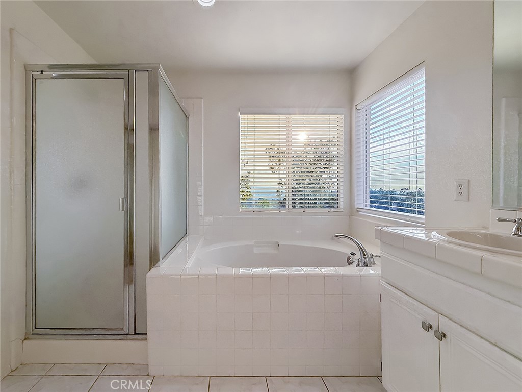 White Cloud (443) - Residential