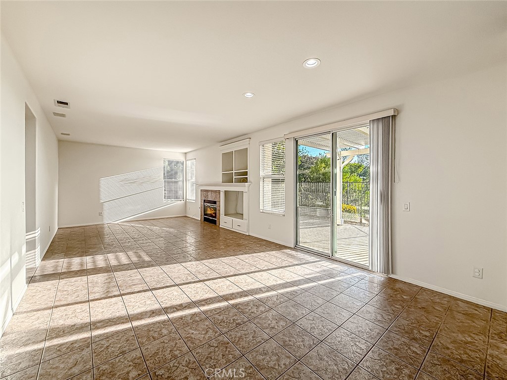 White Cloud (443) - Residential