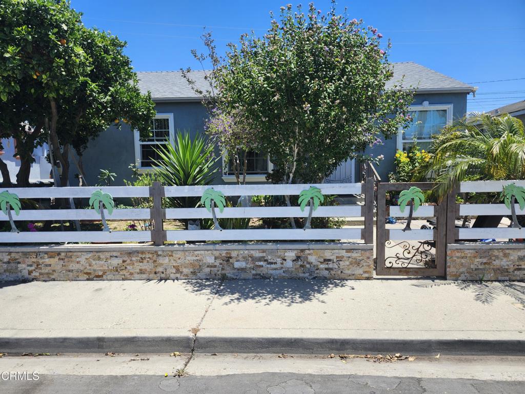 Photo 1 of 17 — 210 Harding Avenue, Oxnard, CA 93030
