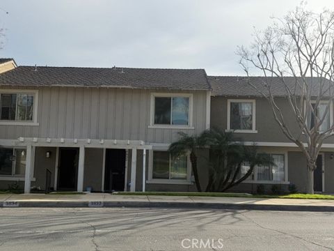 Photo of 3832 Bixby Dr, La Verne, CA 91750 (MLS # CV26037289)