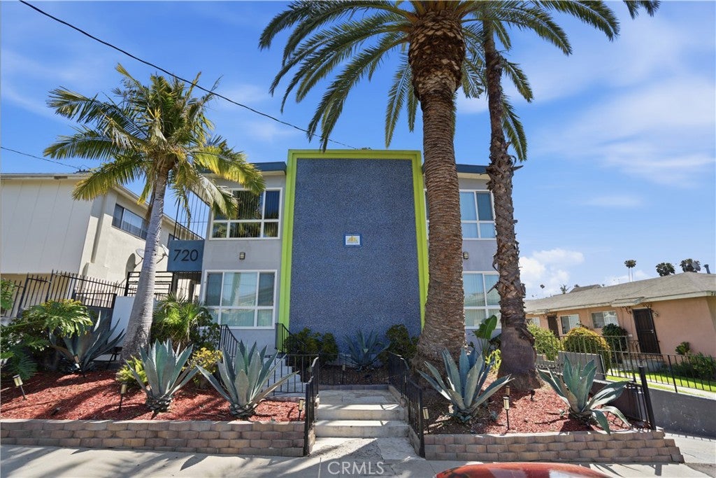 720 N Market