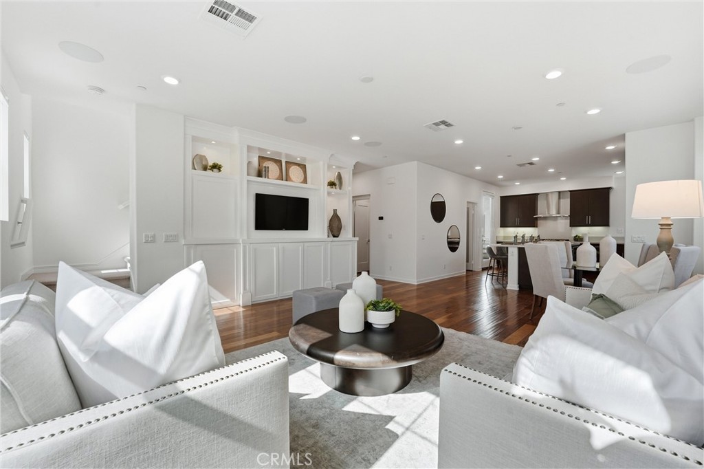 136 Acamar