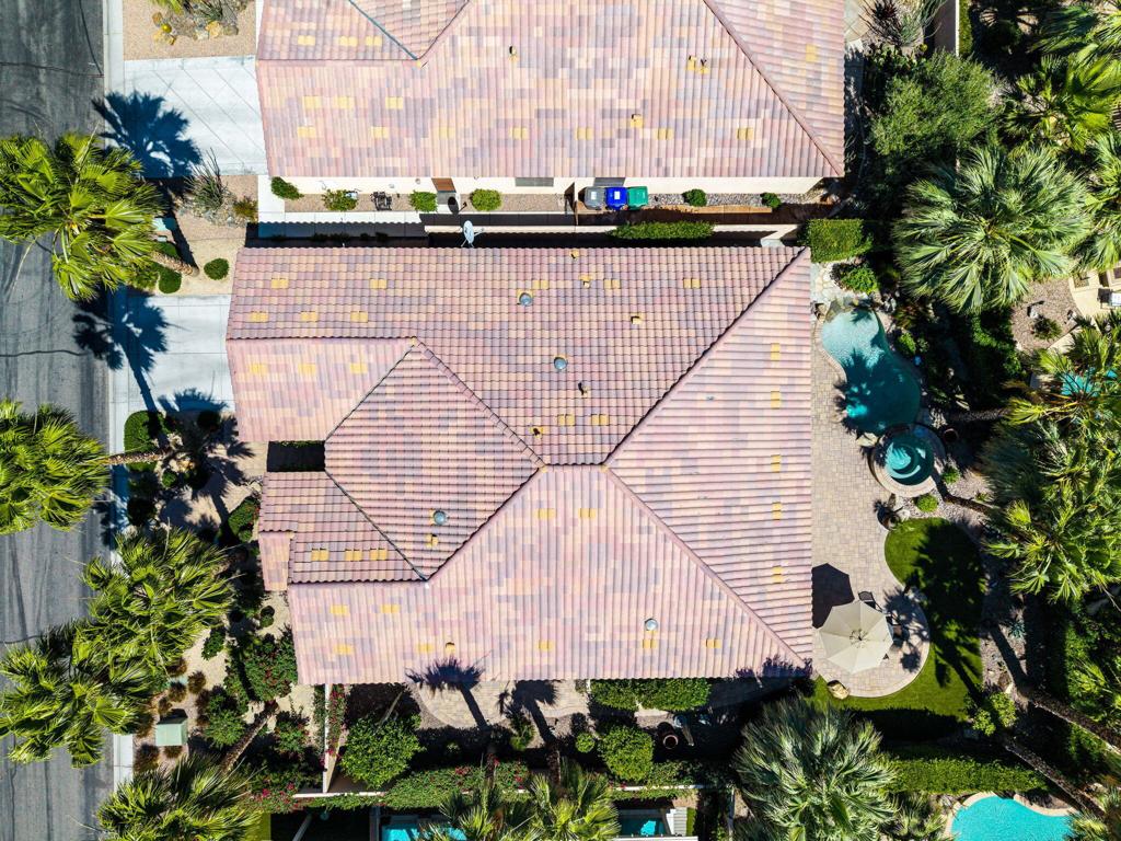 81609 Avenida Estuco