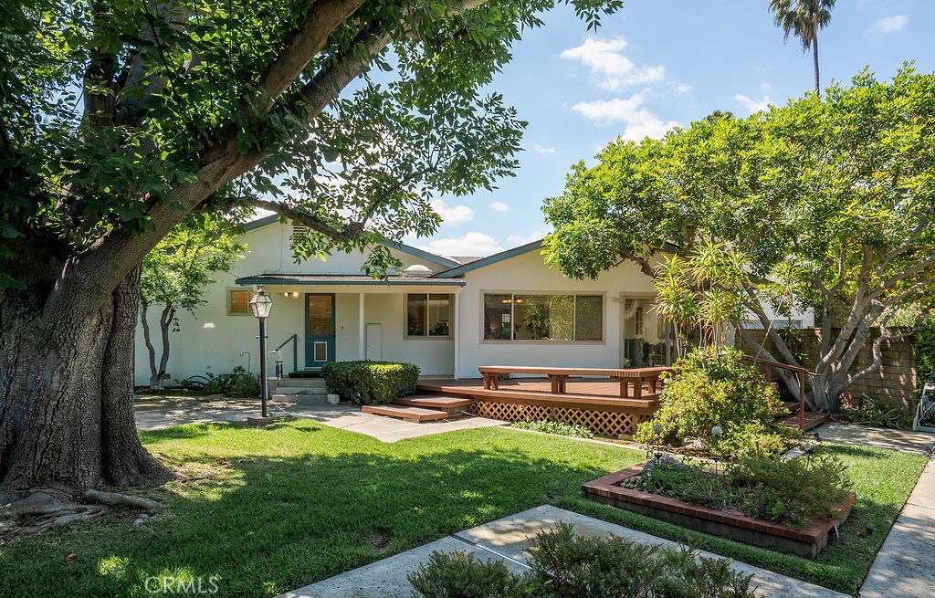 2029 East Casa Linda Drive