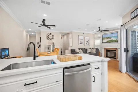 28464 Klondike Dr, Lake Forest, CA 92679 - MLS#: OC26005116