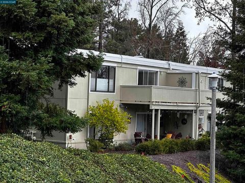 Photo of 1573 1573 Rockledge Ln Ln #3, Walnut Creek, CA 94595 (MLS # 41124227)