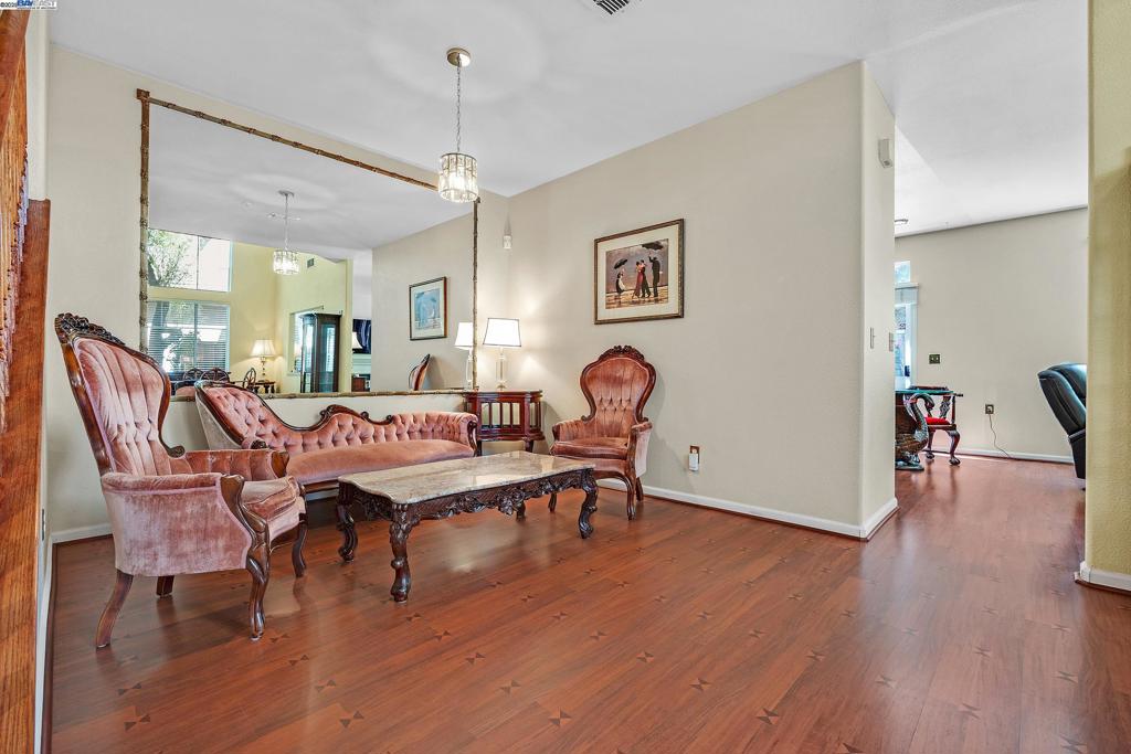 CANYON PARK - Residential