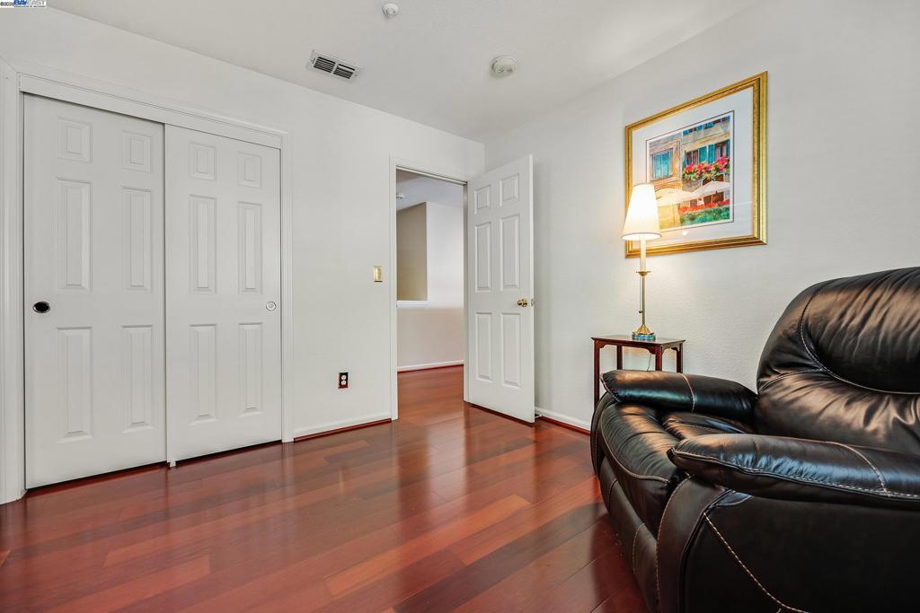 CANYON PARK - Residential