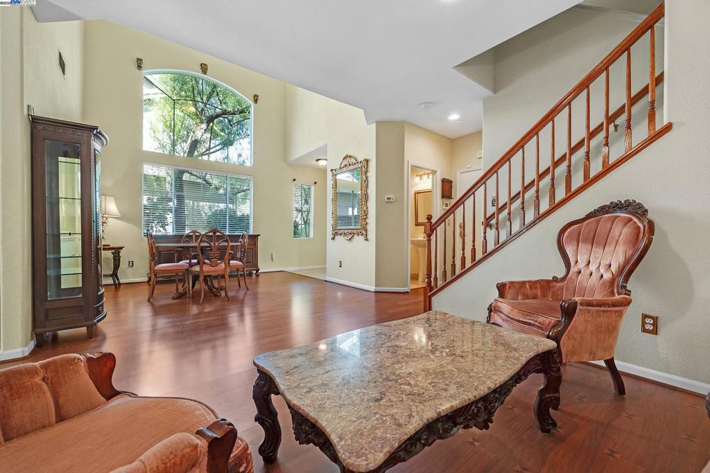 CANYON PARK - Residential