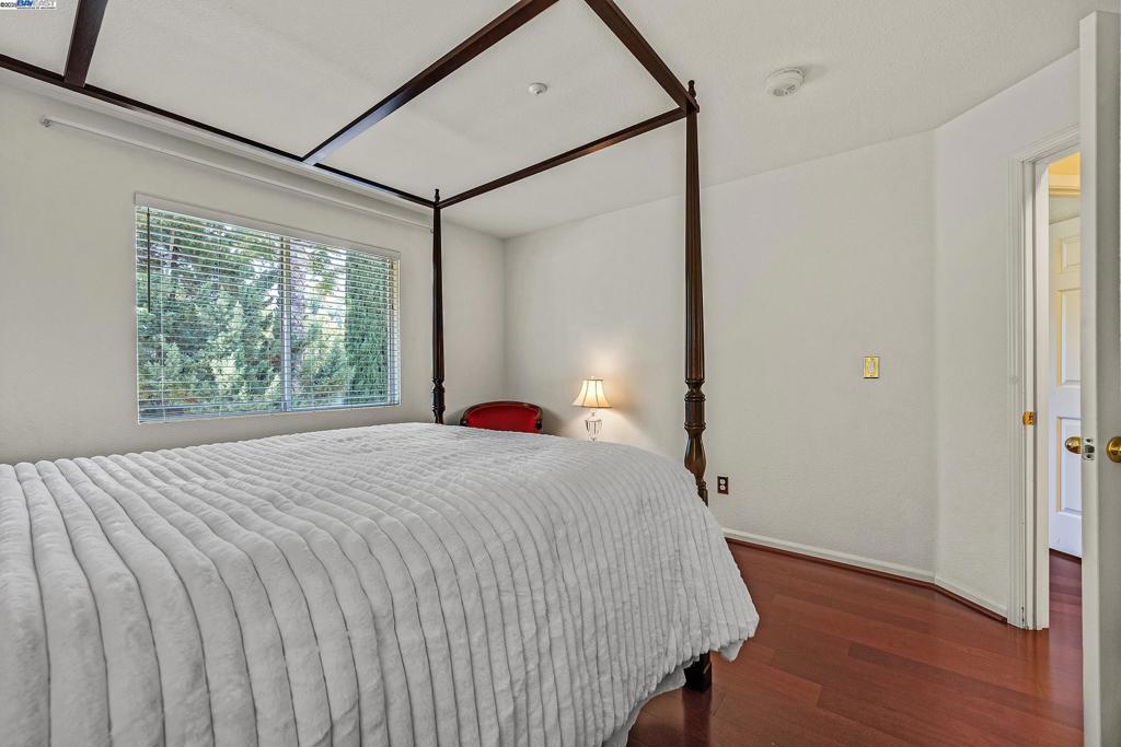 CANYON PARK - Residential