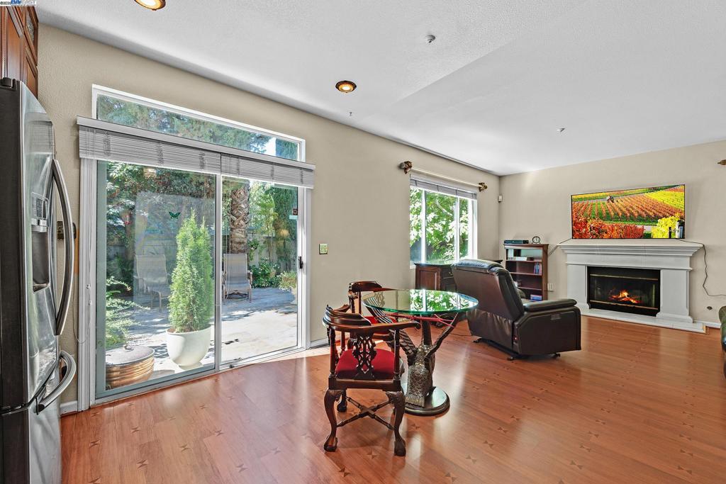 CANYON PARK - Residential