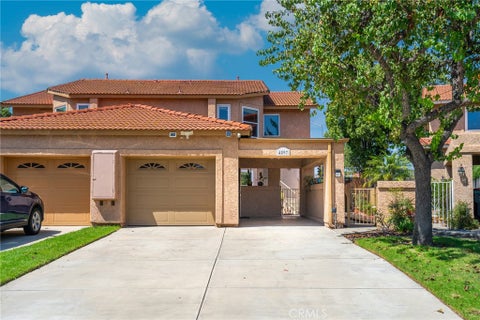 Photo of 4897 Penrose AVE, Moorpark, CA 93021 (MLS # SR26201259)