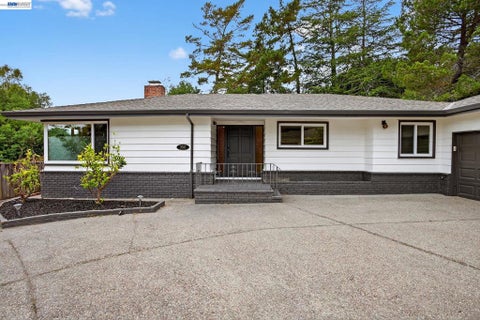 Photo of 350 Elysian Fields Dr Dr, Oakland, CA 94605 (MLS # 41149142)