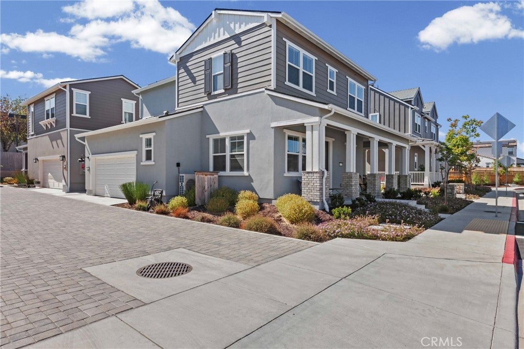 4379 Sky King