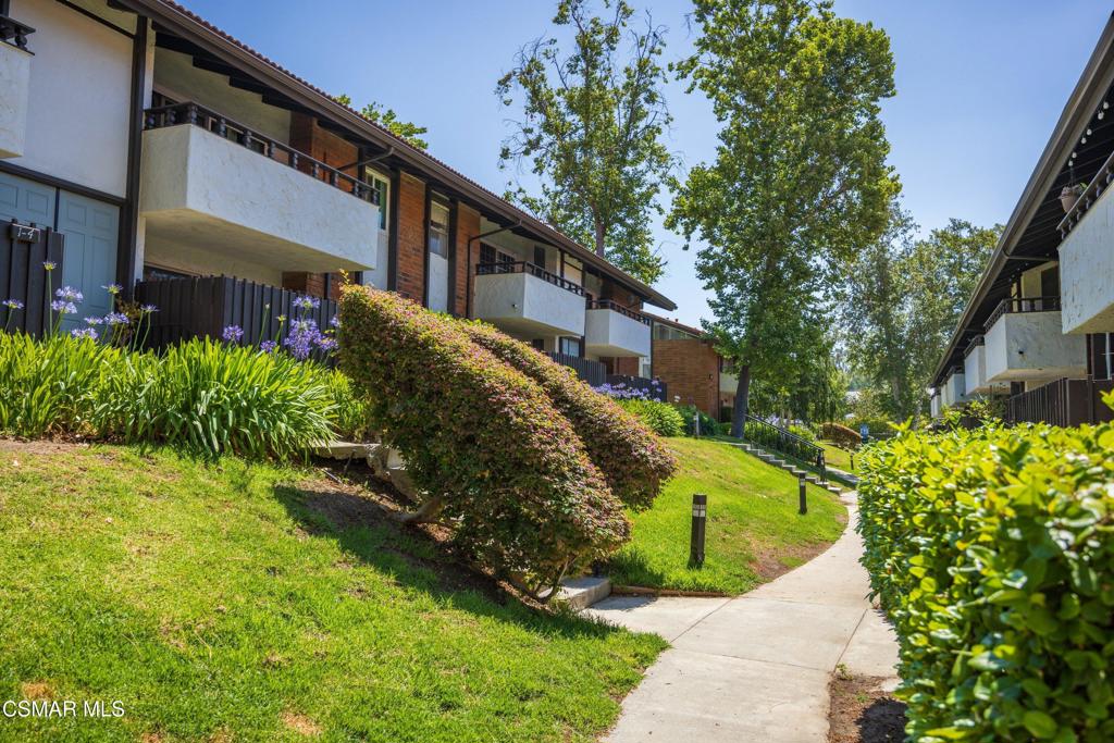 31550 Agoura Road 2