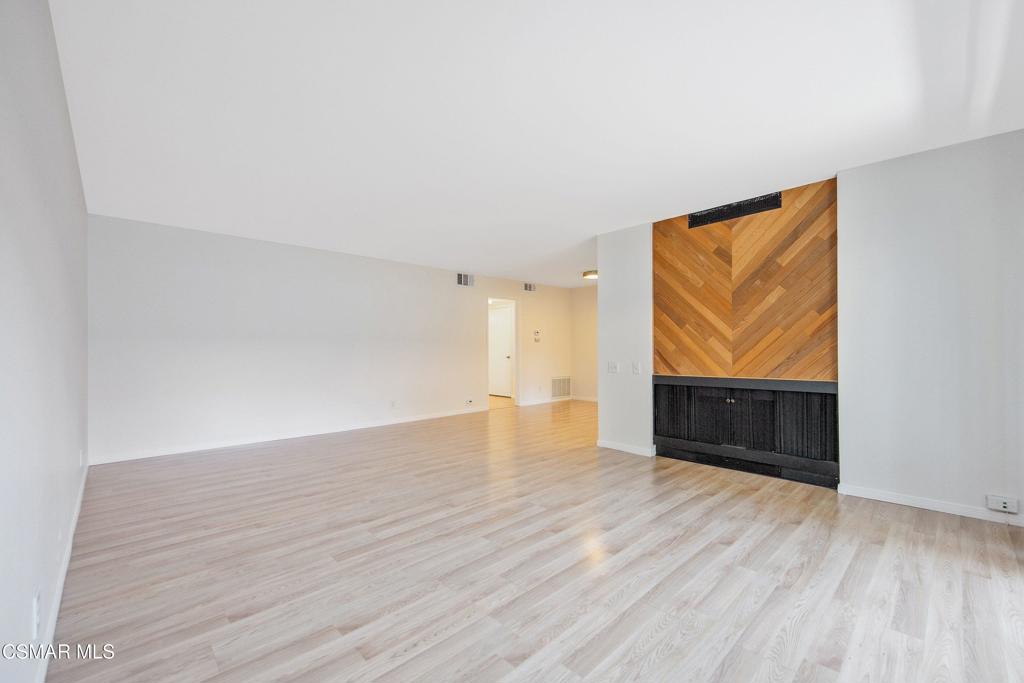 31550 Agoura Road 2