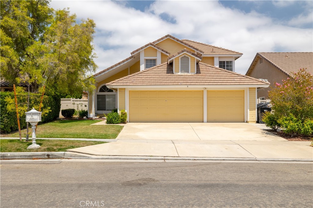 Prime location in the heart of Corona is this wonderful family home. Featuring 4 bedrooms and 3 baths in almost 2,000 sqft. One bedroom and bath on the main floor. Kitchen with eating area and opens to the family room. Living room and dining room complete the main living area. Upstairs includes main bedroom with main remodeled bathroom. Two more secondary bedrooms with full bathroom. Three car garage with oversized driveway. No HOA and low tax rate. Restaurants, shopping, schools, parks are all nearby.