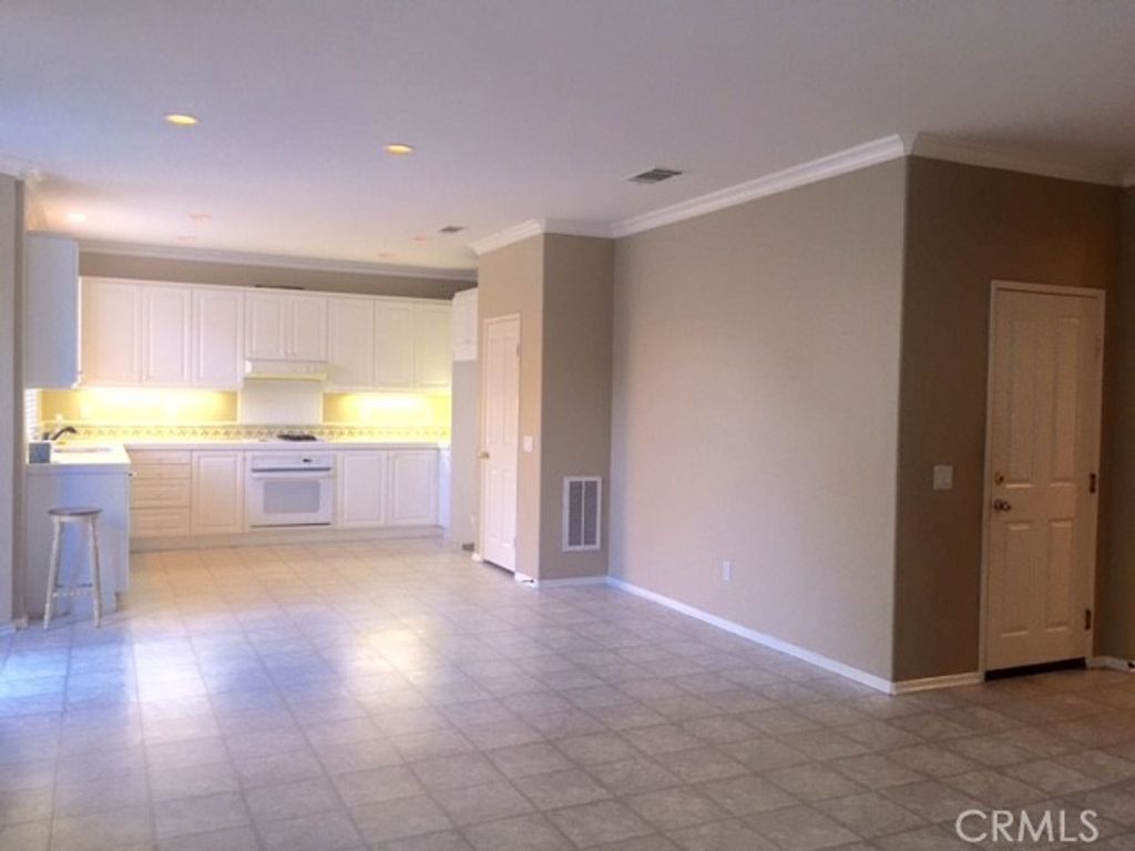 Photo of 28 Asbury, Irvine, CA 92602 (MLS # OC25273051)