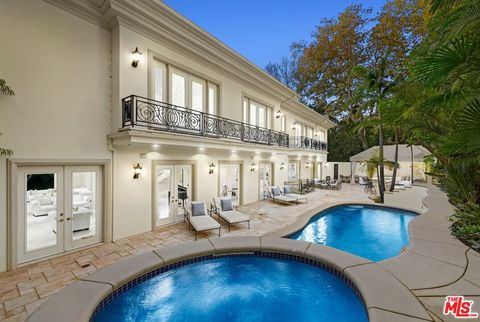 Photo of 1350 Benedict Canyon Drive, Beverly Hills, CA 90210 (MLS # 26836719)
