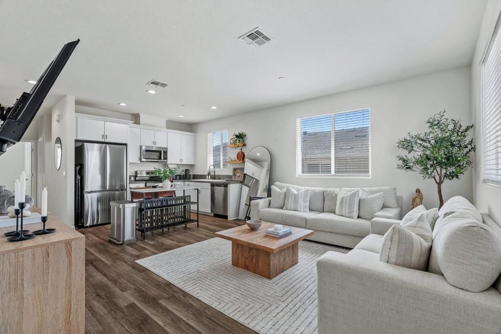 Photo of 1278 San Antonio Street, Soledad, CA 93960 (MLS # ML82022457)