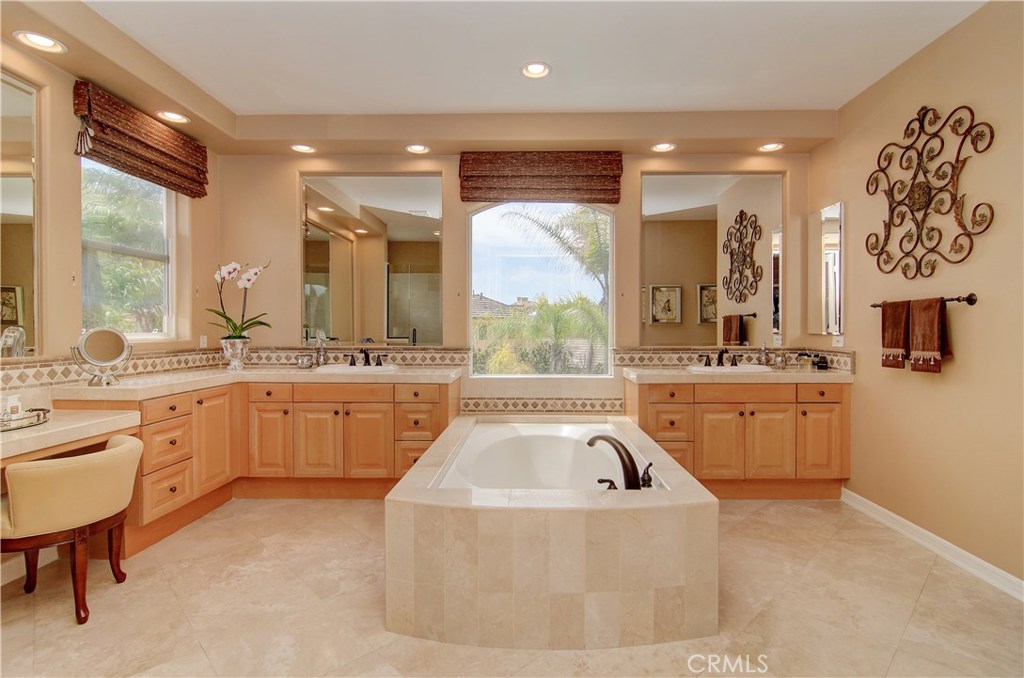 Ocean Ranch ~ Custom (BBC) - Residential Lease