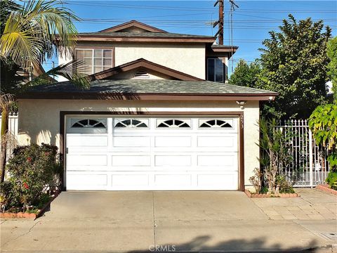 Photo of 253 Orleans Way, Long Beach, CA 90805 (MLS # RS26013280)