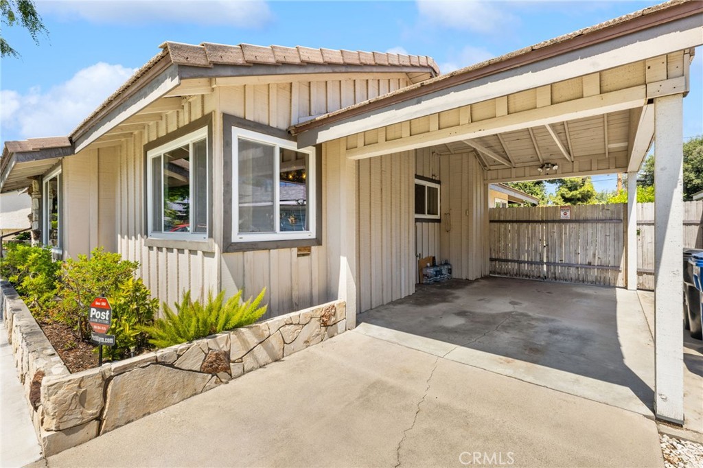 5602 Persimmon