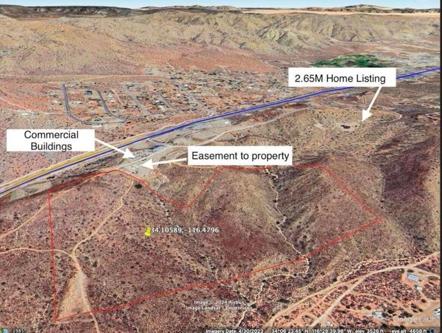 39 Acres nestled at the top of the Yucca Valley grade, prime real estate with a dedicated easement for access situated among other large commercial businesses right at the beginning of town! Don't miss out on the opportunity to develop this one of a kind location in the hills of Yucca Valley. Seller willing to carry with 7% down (10% if buyer has an agent).7% interest 30 year amortization.7 year balloon.No prepayment penalty