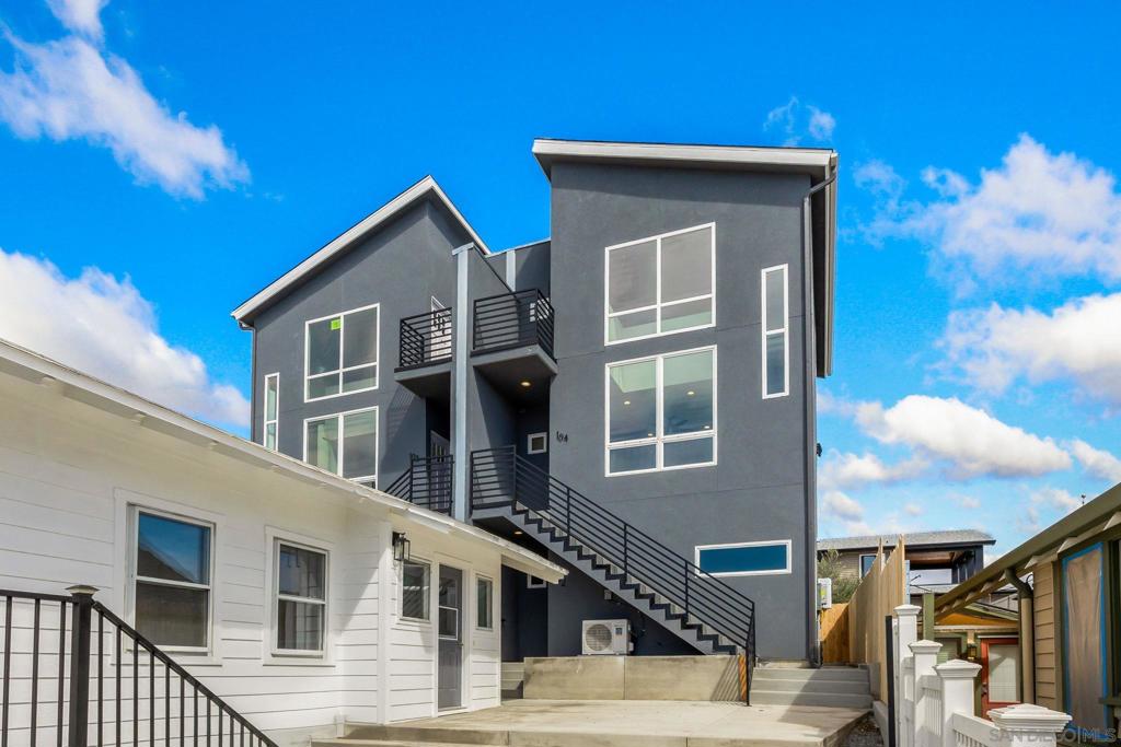 We are pleased to offer 2715 Columbia Street, a five-unit property located in the highly desirable Mission Hills neighborhood. The 1,100 SF, open floor plan front home was fully remodeled in 2025, has incredible view of the San Diego Bay, in unit laundry and central HVAC. To the rear of the property is four brand new units built in 2025. The building features two one bedroom one bath units and two, two bedroom two and a half bath townhomes with private balconies and floor to ceiling windows that take advantage of the sweeping views of downtown and the bay. Each unit is individually metered for gas and electric, equipped with high end modern finishes, central air conditioning and in-unit laundry hookups, providing immediate appeal to long-term tenants and professionals.
