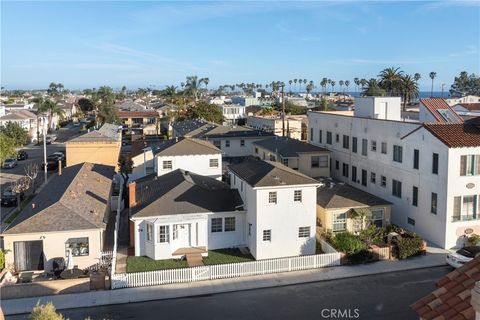 Photo of 76 Argonne Ave, Long Beach, CA 90803 (MLS # PW26089883)