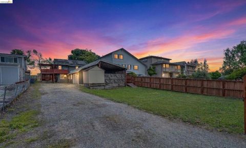 Photo of 1922 Taylor Rd, Bethel Island, CA 94511 (MLS # 41130862)