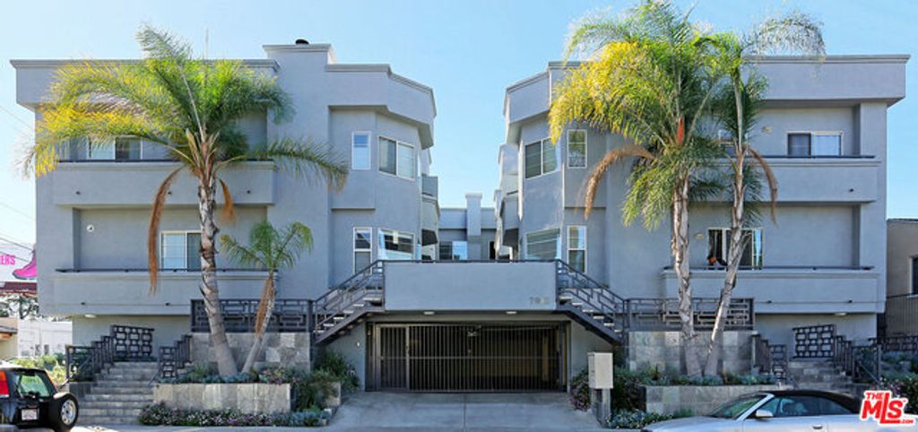 listing image 130729397155588882260
