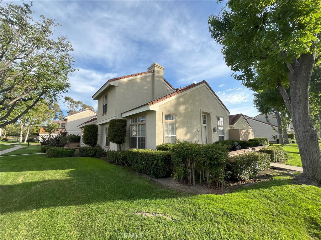 Columbia Square (CS) - Residential Lease