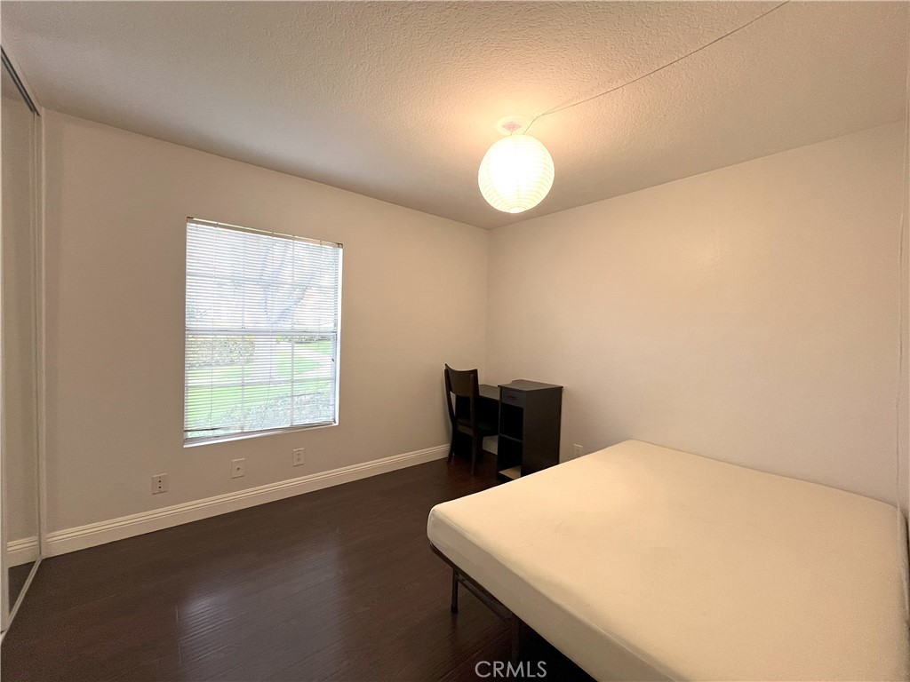 Columbia Square (CS) - Residential Lease