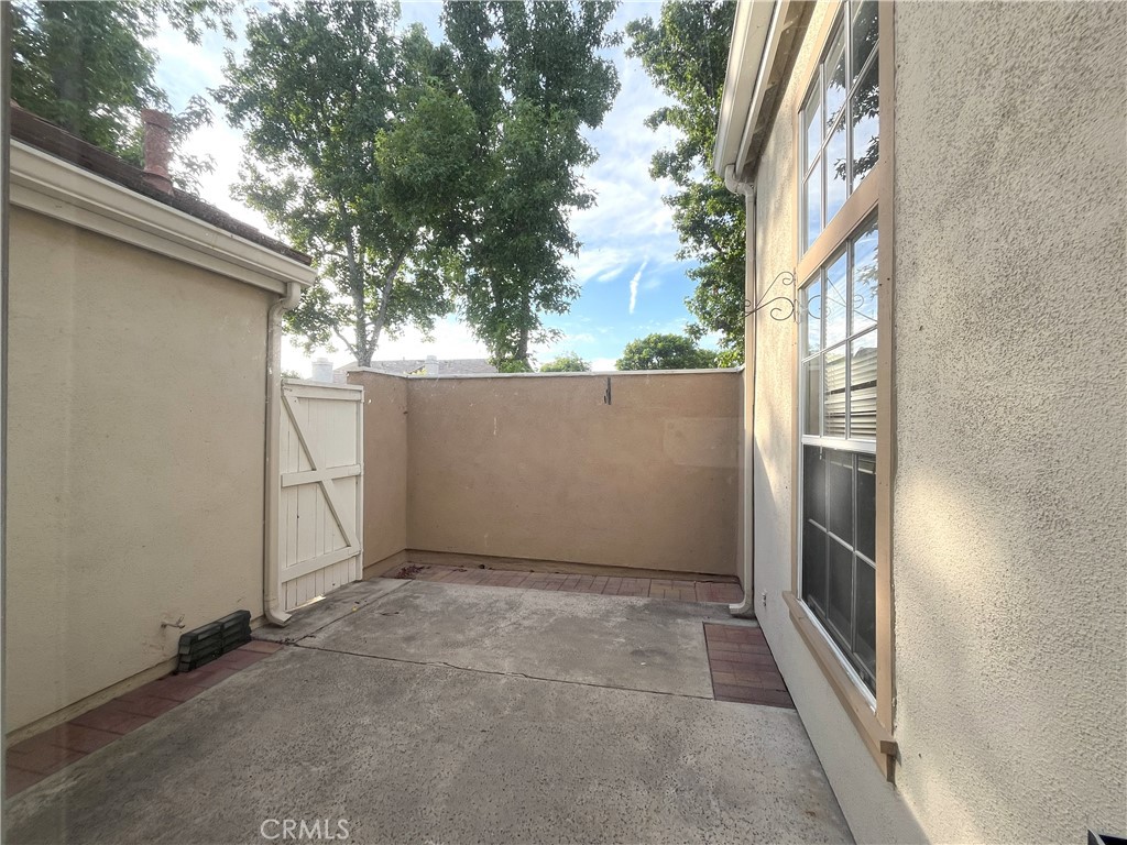 Columbia Square (CS) - Residential Lease