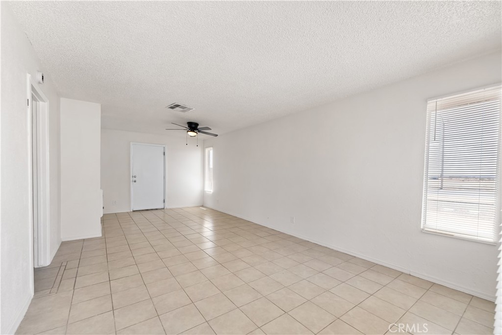 7517 California City Boulevard