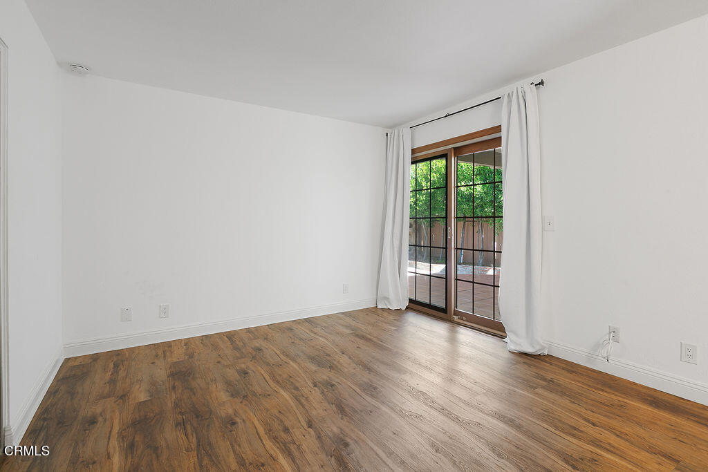 Village Glen-724 - Residential Lease