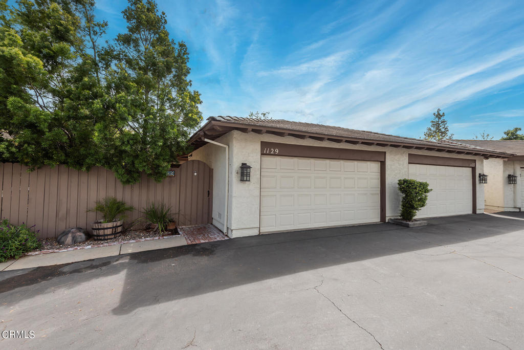 Village Glen-724 - Residential Lease