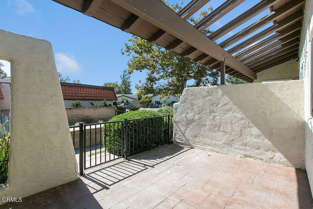 Village Glen-724 - Residential Lease