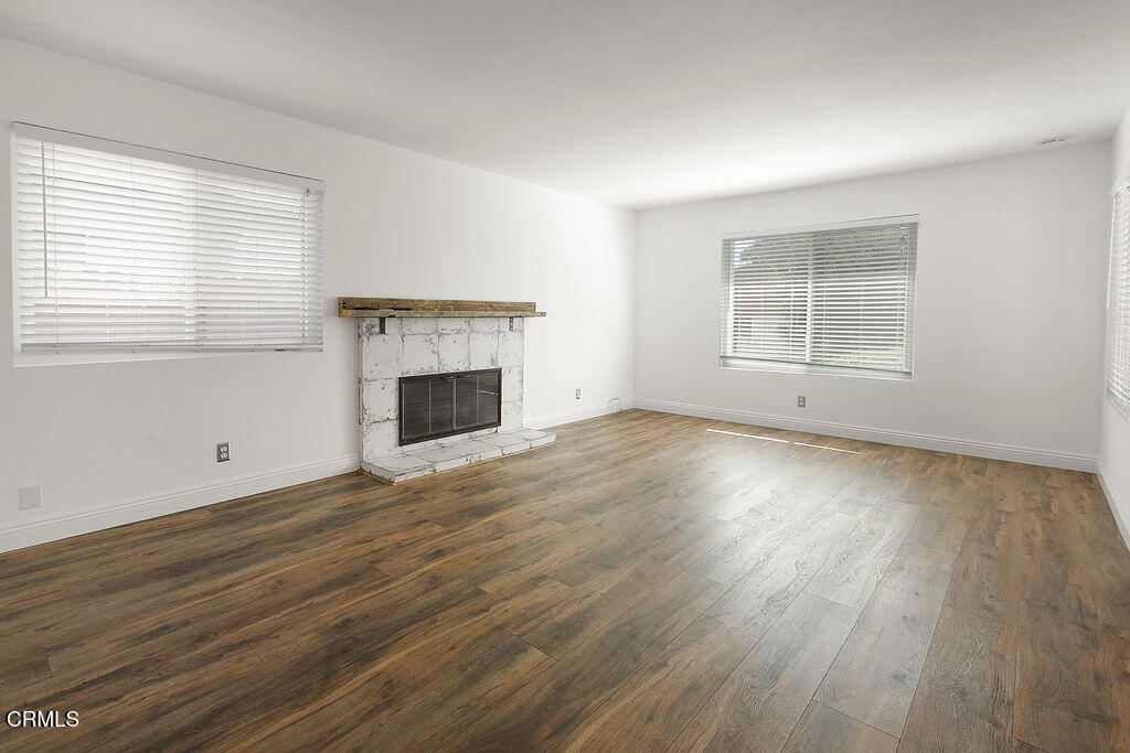 Village Glen-724 - Residential Lease