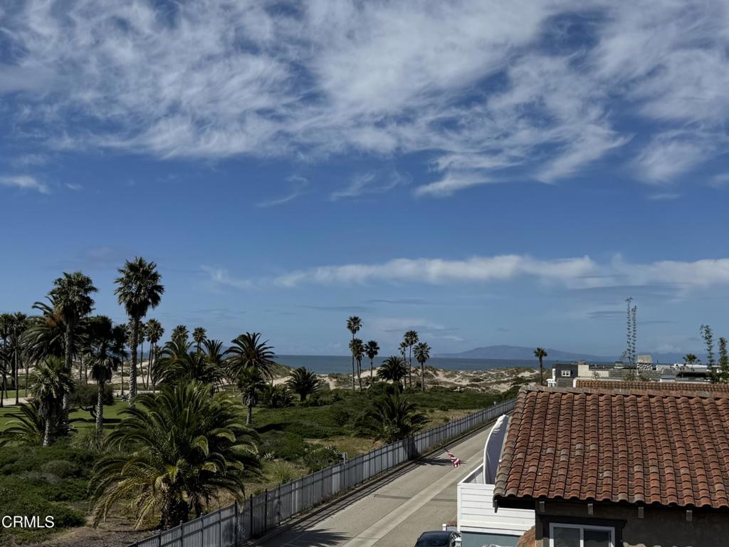 4900 Oceanaire Street