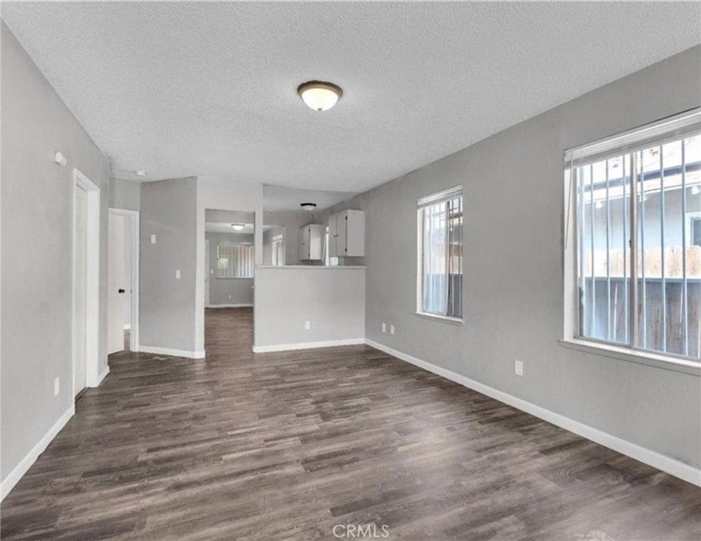3137 E Townsend