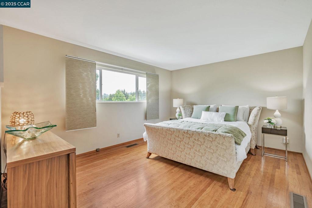 CAMINO WOODS - Residential