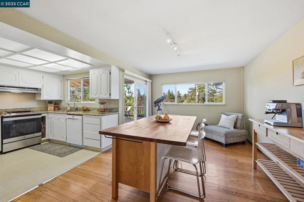 CAMINO WOODS - Residential