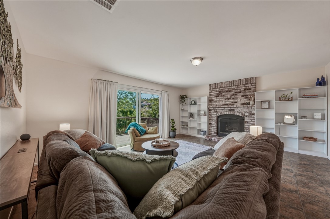 10565 Sunset Ridge